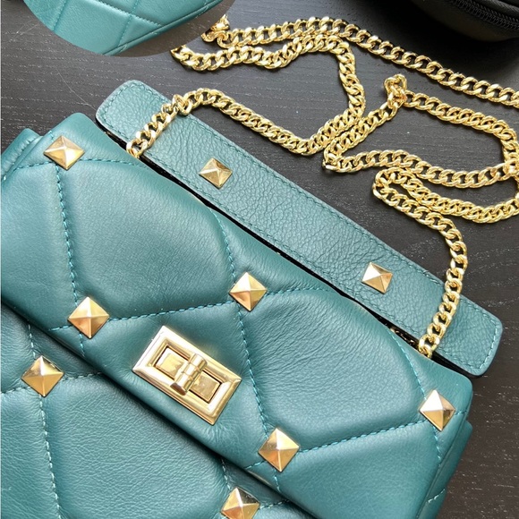 Crossbody Bag - Picture 6 of 7